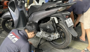 Thứ 5 18/01/2024 tại Quang Anh Scooter