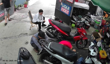 Ngày 2 và 3 tháng 4 tại Quang Anh Scooter